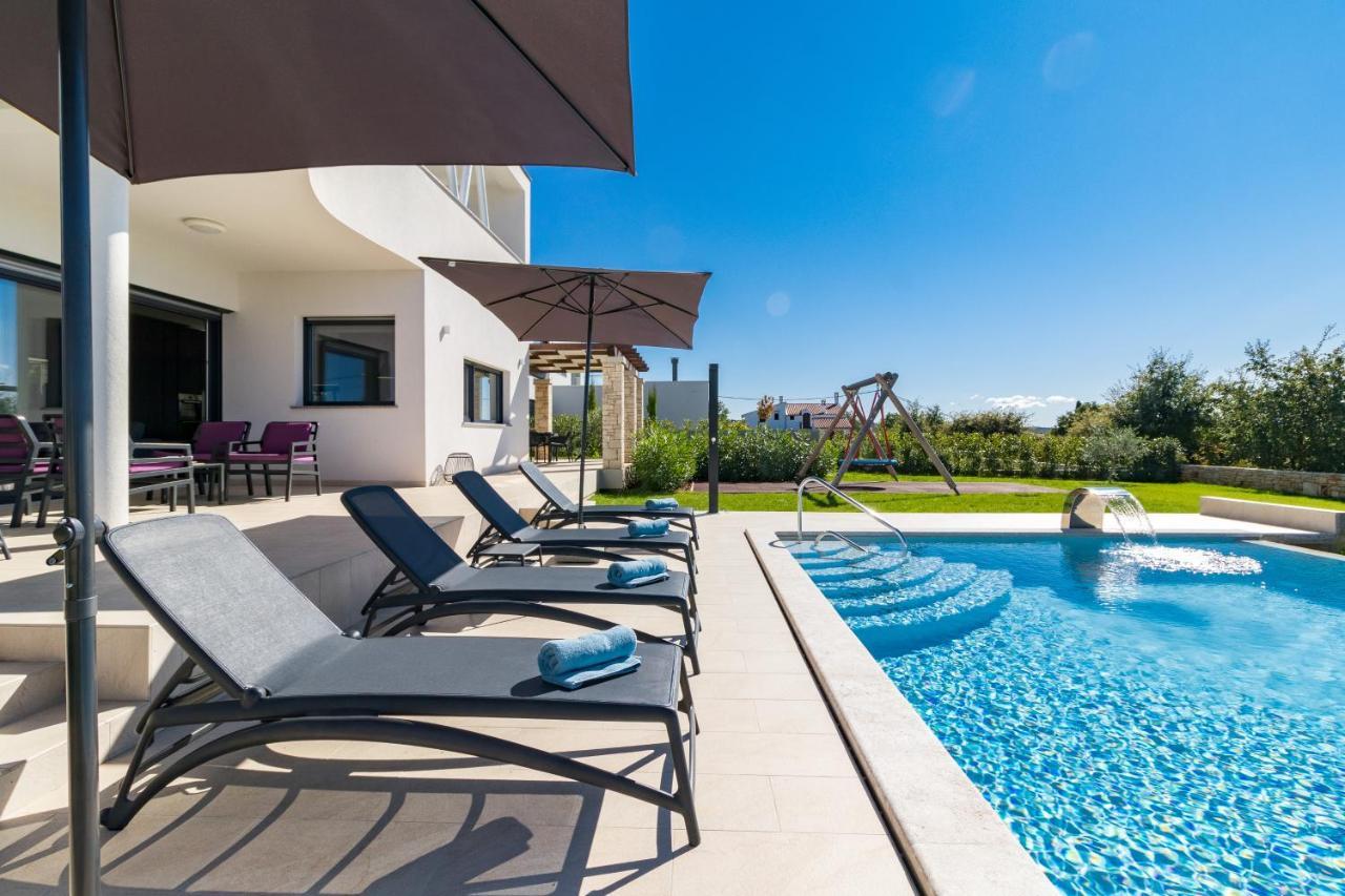 Villa Eleonora, Luxury Villa In Visnjan, Zuzici, Near Porec Višnjan Exterior foto