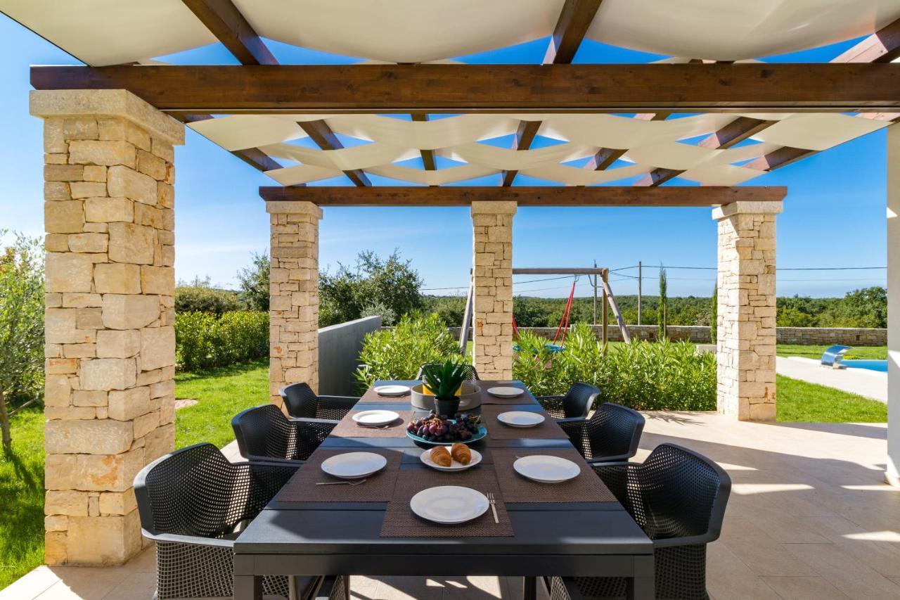 Villa Eleonora, Luxury Villa In Visnjan, Zuzici, Near Porec Višnjan Exterior foto