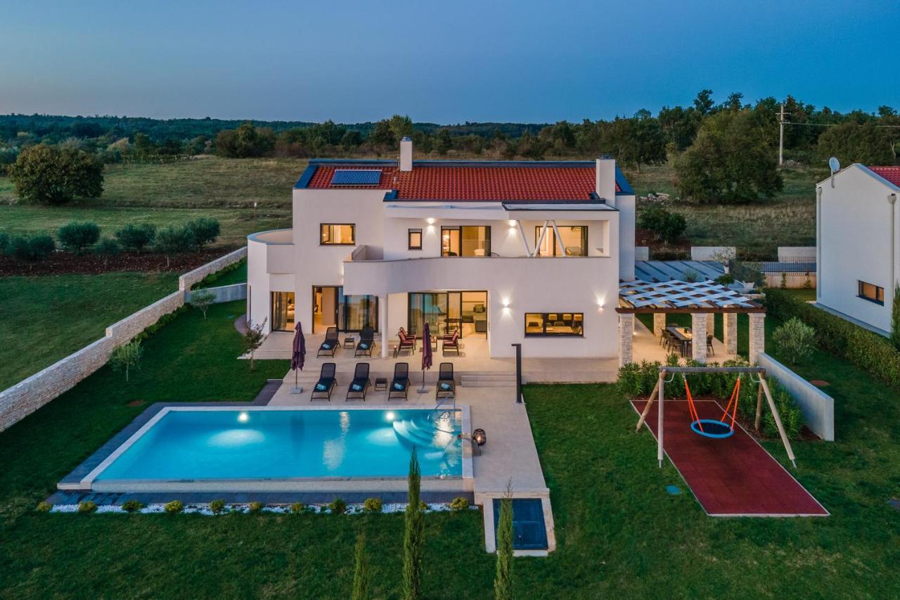Villa Eleonora, Luxury Villa In Visnjan, Zuzici, Near Porec Višnjan Exterior foto